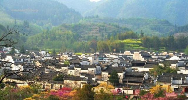 兩層的農村別墅 兩層的農村別墅