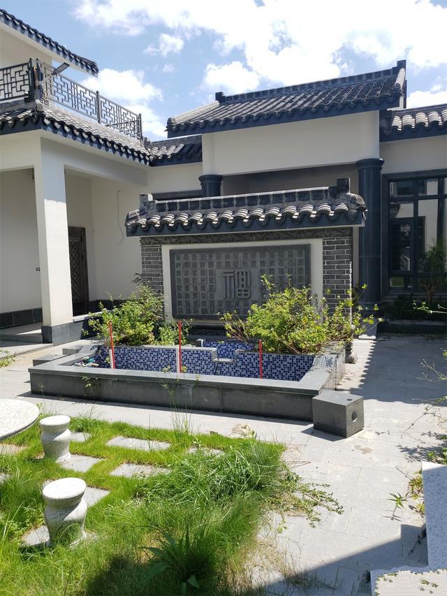 小四合院設(shè)計(jì) 小四合院設(shè)計(jì)