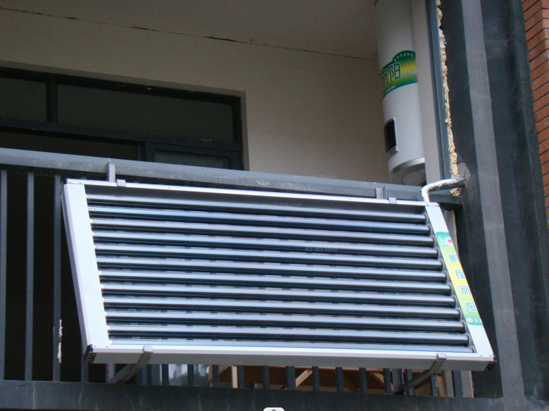 陽臺太陽能熱水器類型.png 陽臺太陽能熱水器類型.png