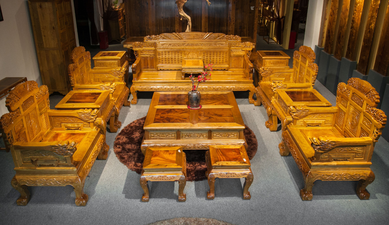 金絲楠家具的特點.png 金絲楠家具的特點.png